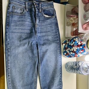 Fashion nova boyfriend jeans
